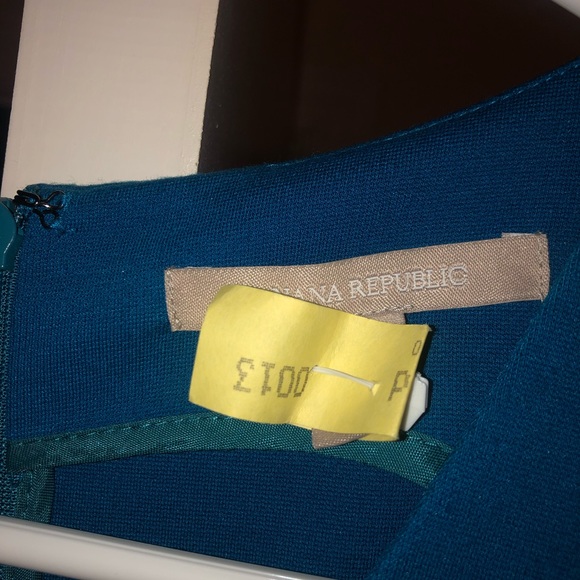 Blue dress - Picture 3 of 3